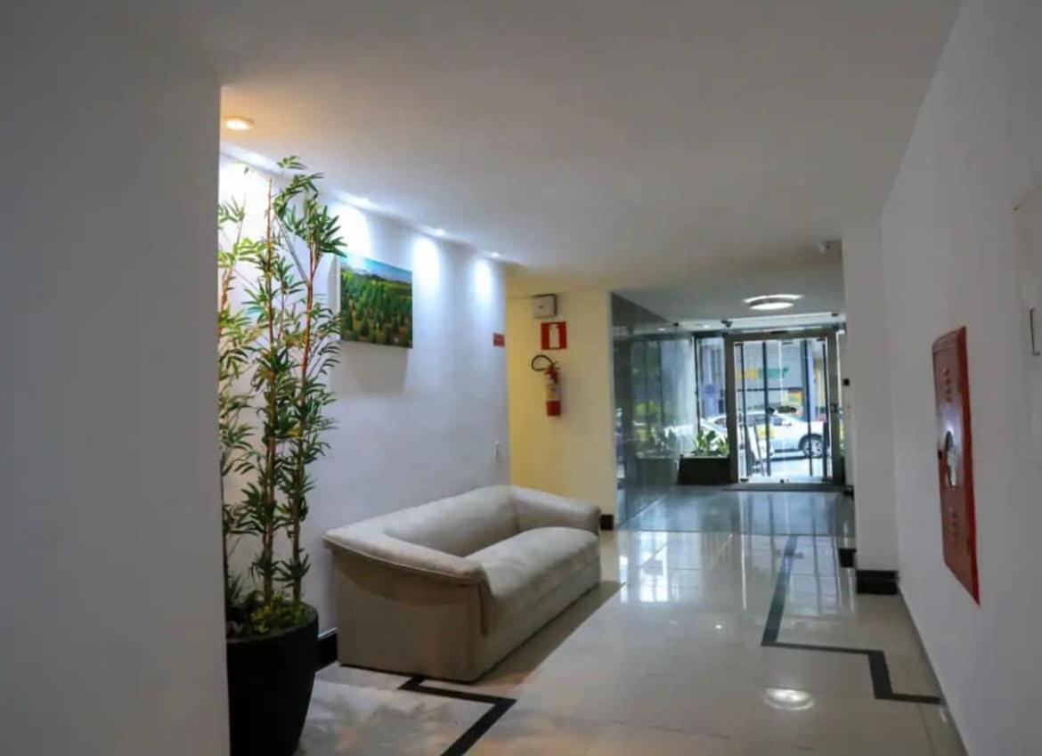 06 Com Area Privativa, Vaga, Cozinha, Savassi Ao Lado Do Life Center * Belo Horizonte