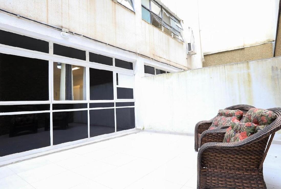 Apartment 06 Com Area Privativa, Vaga, Cozinha, Savassi Ao Lado Do Life Center Belo Horizonte